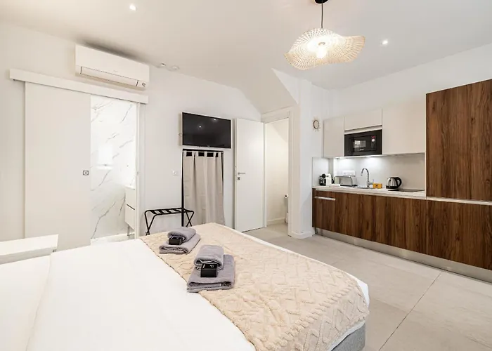 Apartament 27 Vaurtin - Modern And Renovated Centre Cannes