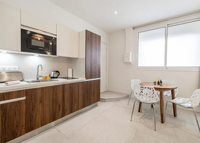 27 Vaurtin - Modern And Renovated Centre * Канны